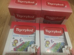 Băng keo cá nhân trẻ em có hình Tigerplast Animal Kingdom